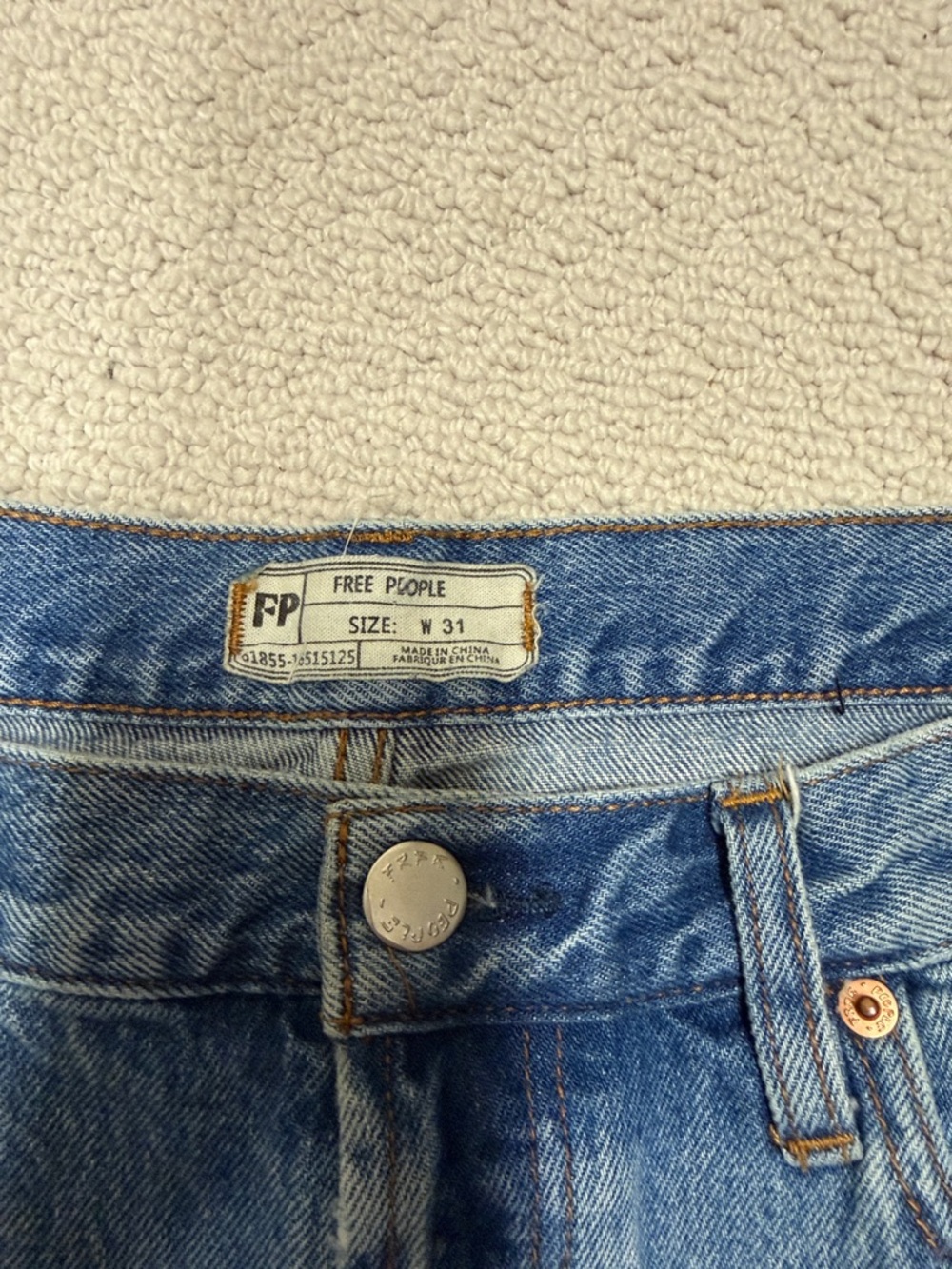 Free People Blue Jeans - Picture 2 of 3